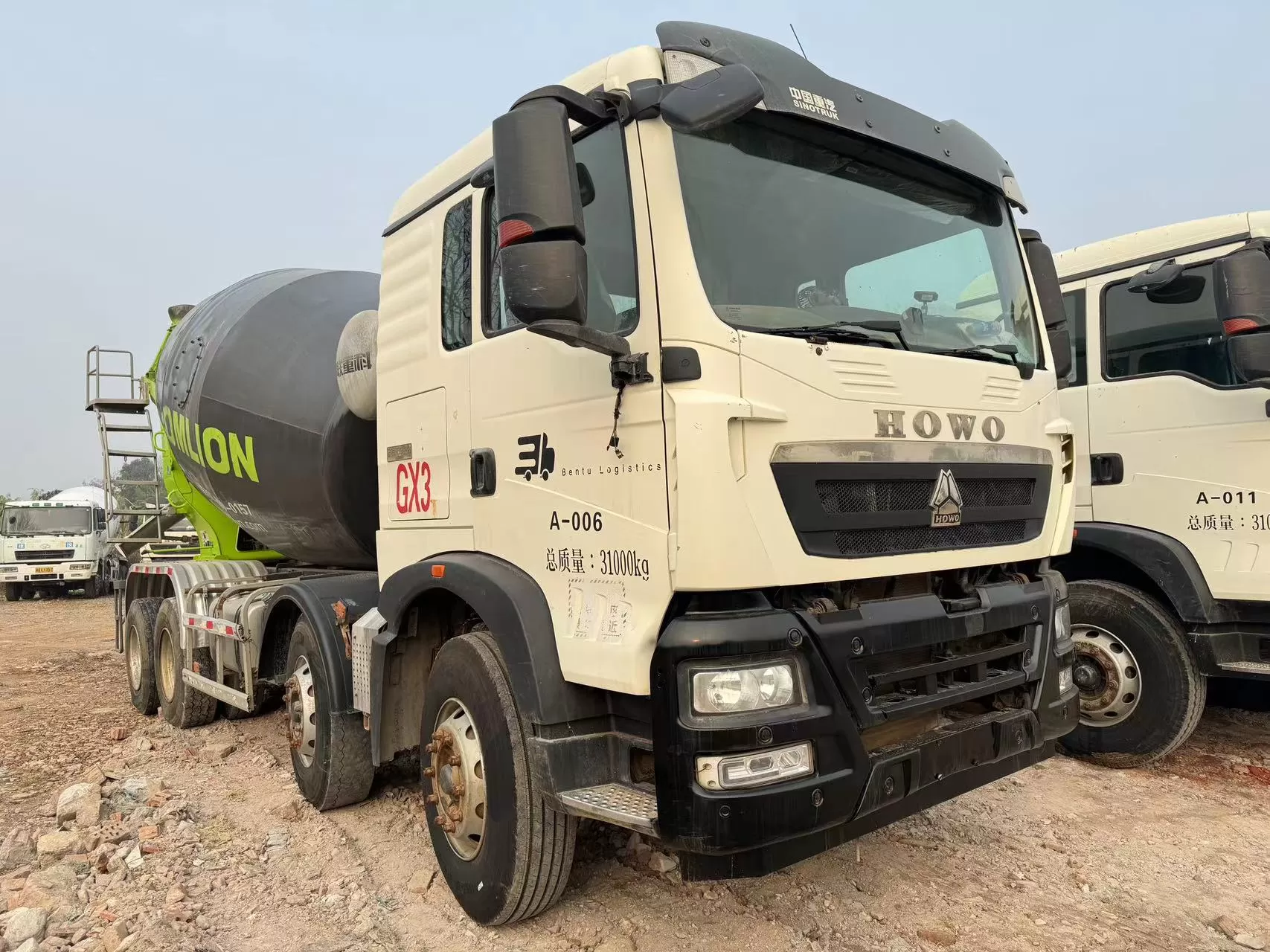 2021 zoomlion كبيرة 12 متر مكعب شاحنة خلط الأسمنت مستعملة على هيكل howo